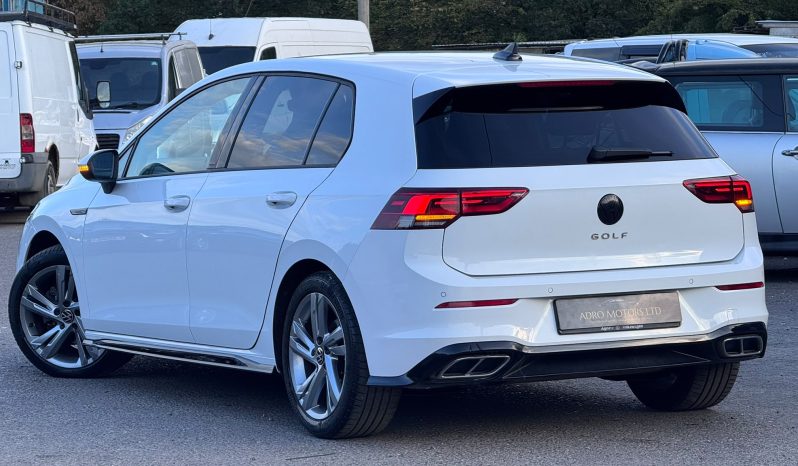 
								Volkswagen Golf 2.0 TDI 150 R-Line 5dr DSG Euro 6 Automatic Diesel Hatchback full									