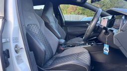 
										Volkswagen Golf 2.0 TDI 150 R-Line 5dr DSG Euro 6 Automatic Diesel Hatchback full									