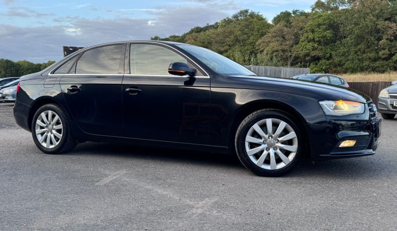 
								Audi A4 2.0T Quattro S Tronic Automatic Petrol Saloon full									
