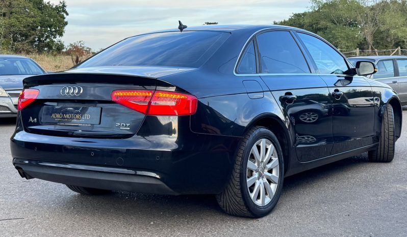 
								Audi A4 2.0T Quattro S Tronic Automatic Petrol Saloon full									
